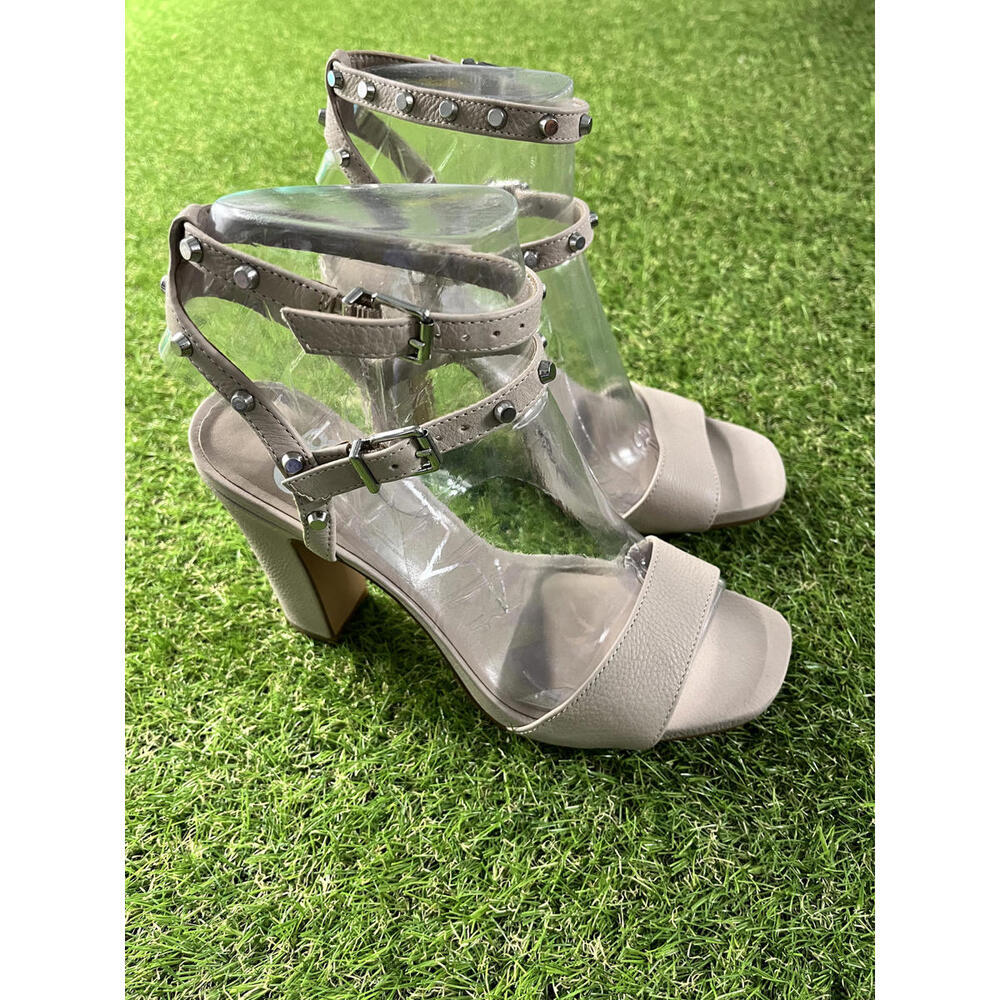 Gianni Bini High Heel Sandals Studded Ankle‎ Strappy open toe chunky heel Y2k
